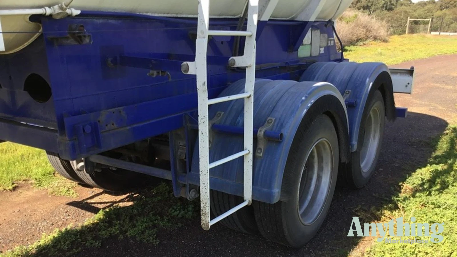 Used HUMES Tanker