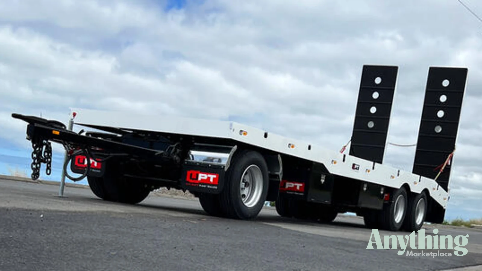 New UPT Dog Trailer