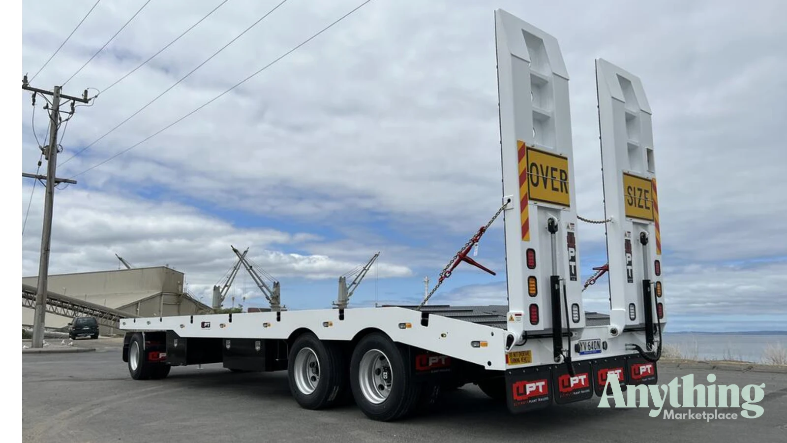 New UPT Dog Trailer