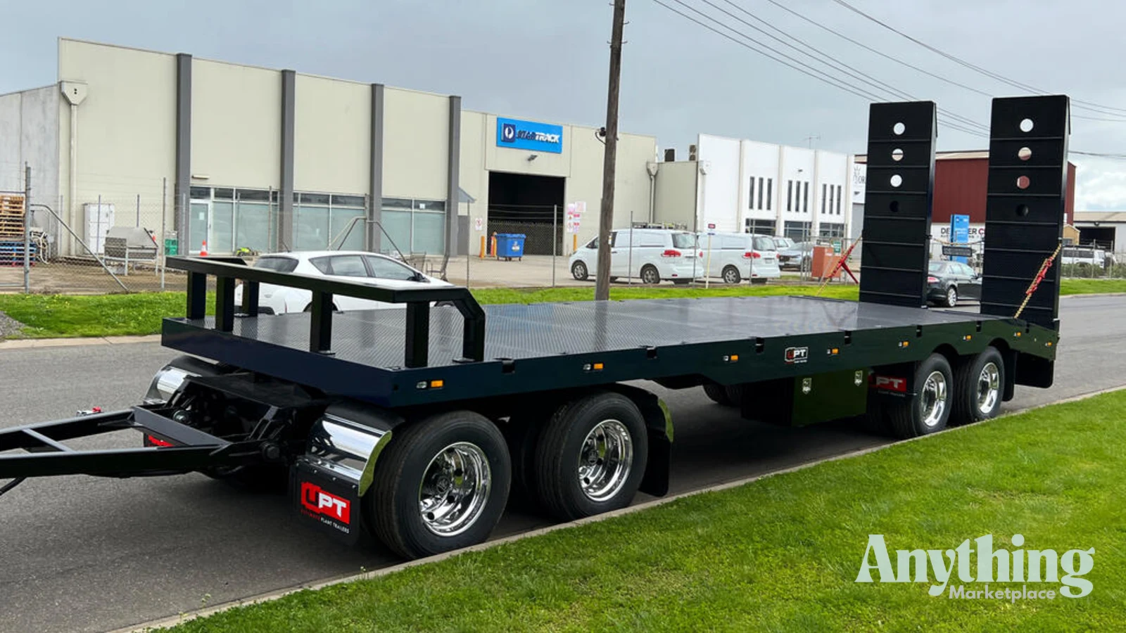 New UPT Dog Trailer