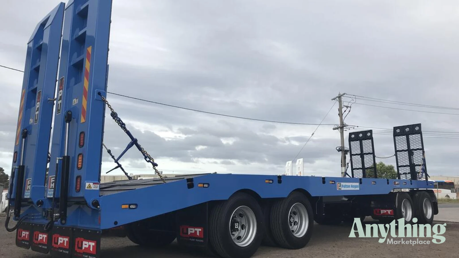 New UPT Dog Trailer