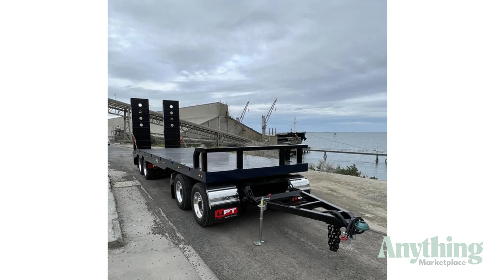 New UPT Dog Trailer