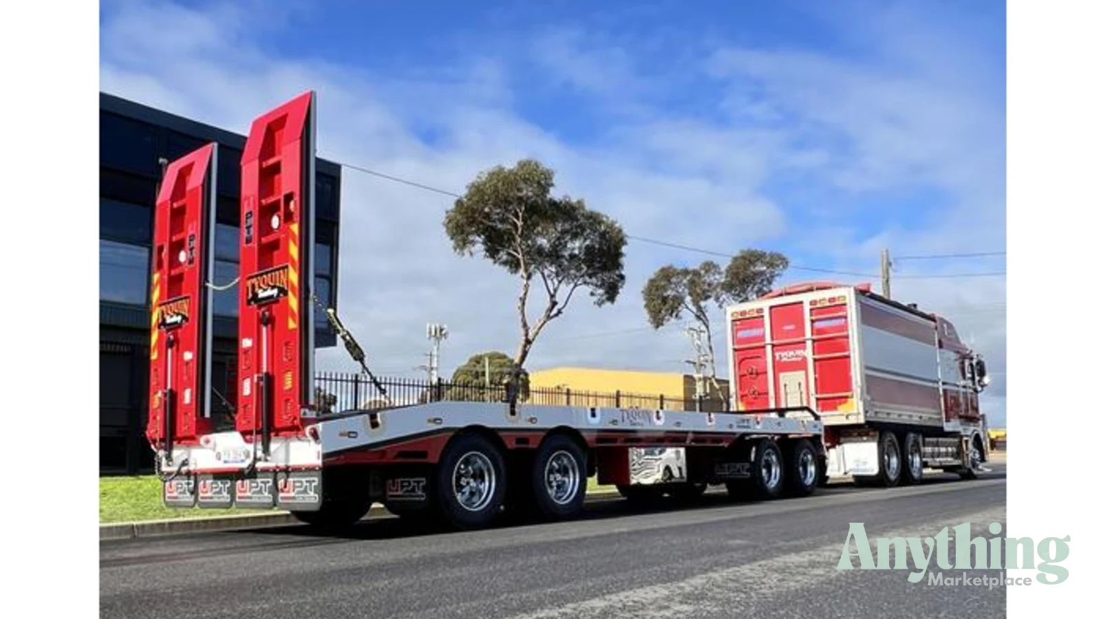 New UPT Dog Trailer