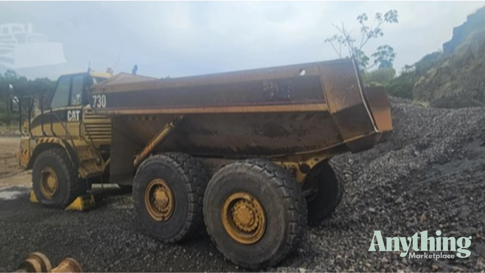 2004 Used Caterpillar 730 Dump Truck