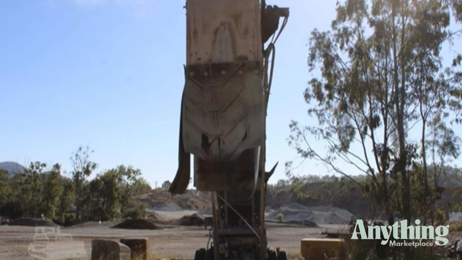 Used Finlay 105 Feeder Hoppers