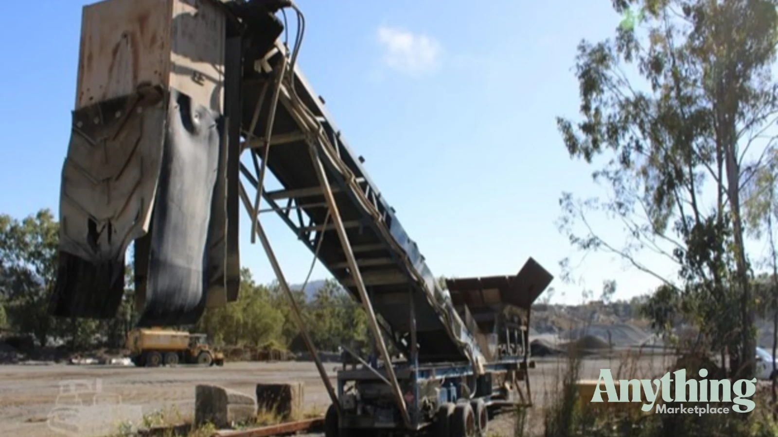 Used Finlay 105 Feeder Hoppers