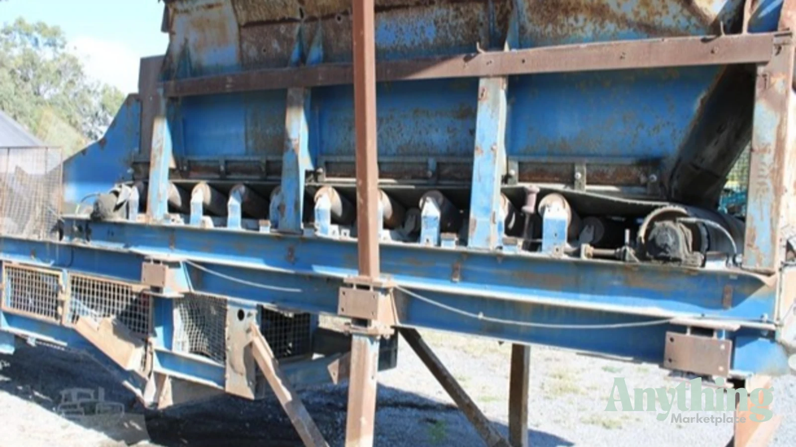 Used Finlay 105 Feeder Hoppers