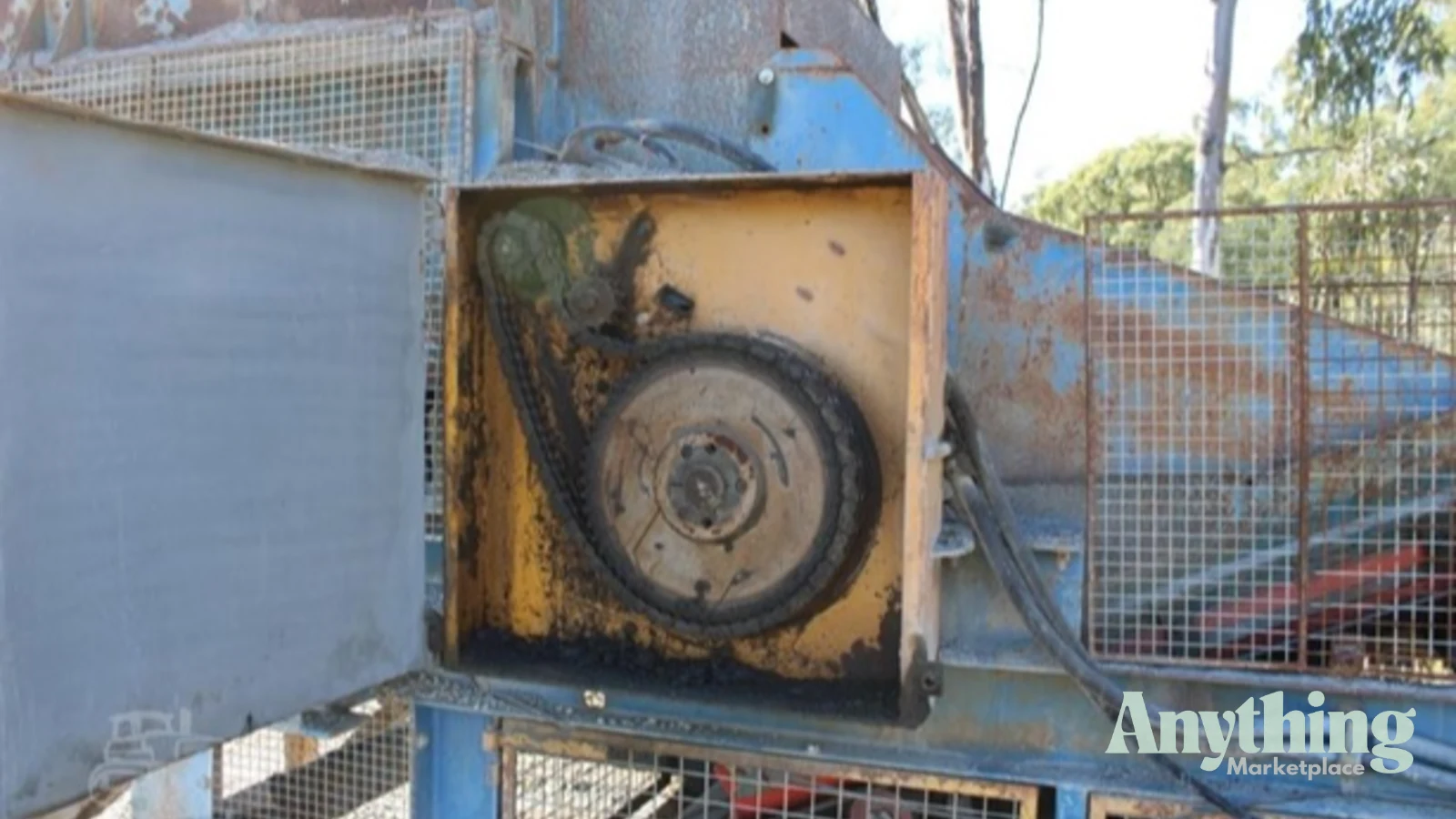 Used Finlay 105 Feeder Hoppers