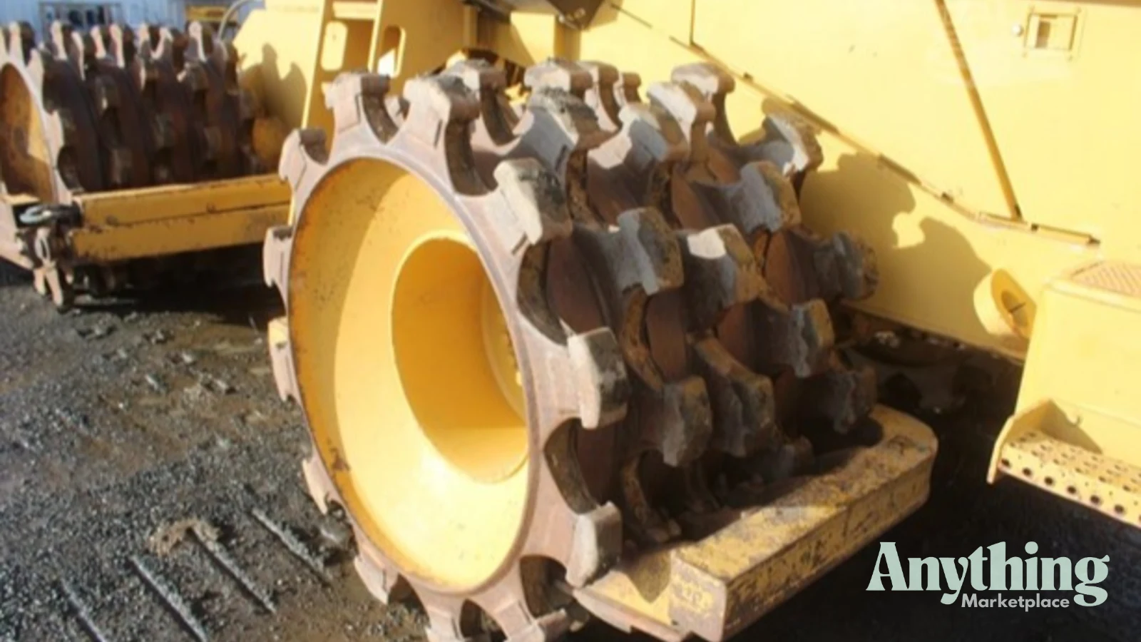 2000 Used Caterpillar 815F Roller Compactors
