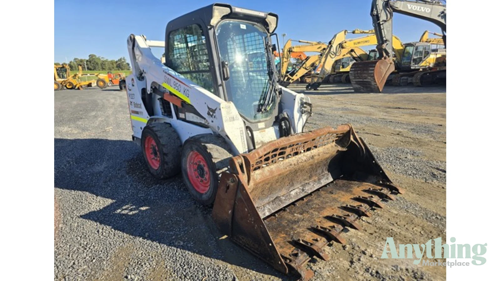 2014 Used Bobcat S590 Skid Steers