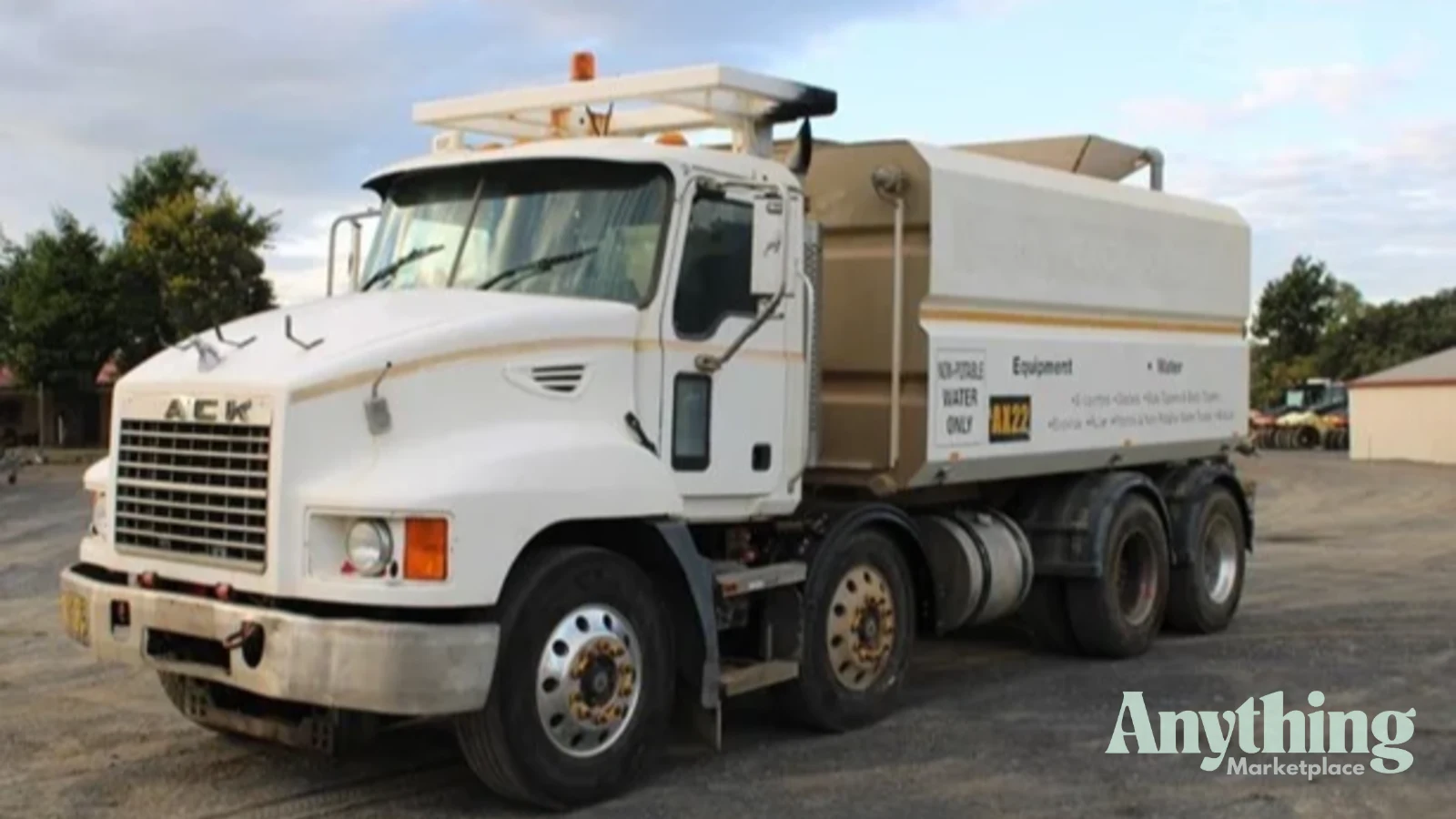 2007 MACK METRO LINER
