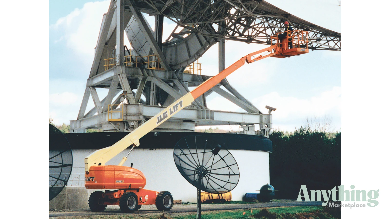 New Jlg 660SJ Boom Lifts