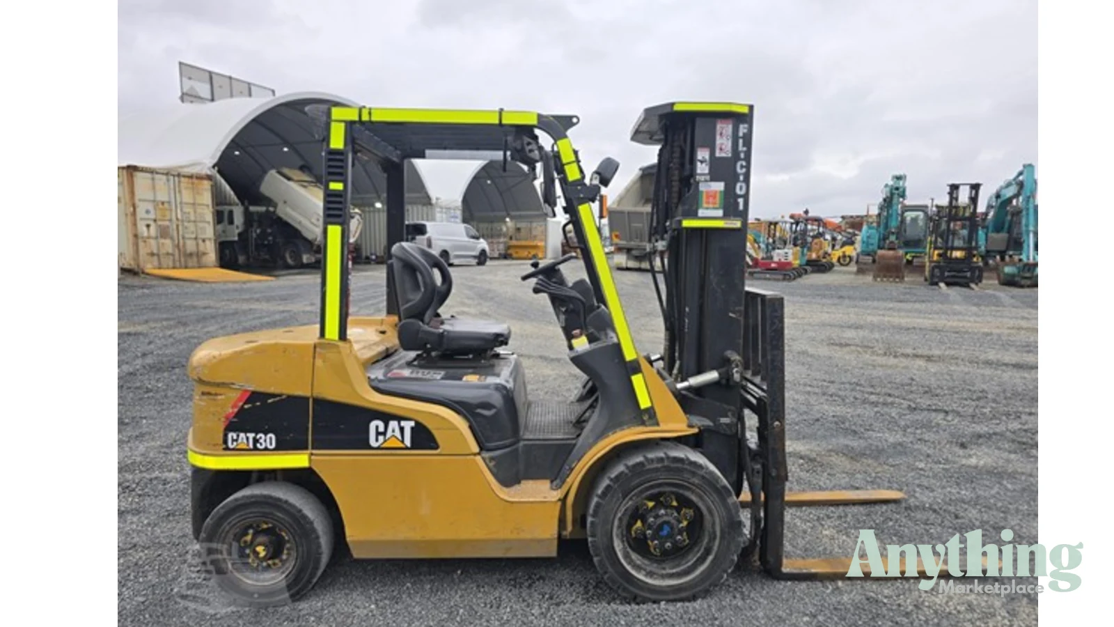Used Caterpillar DP30N Forklifts