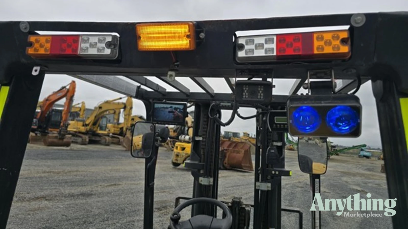 Used Caterpillar DP30N Forklifts