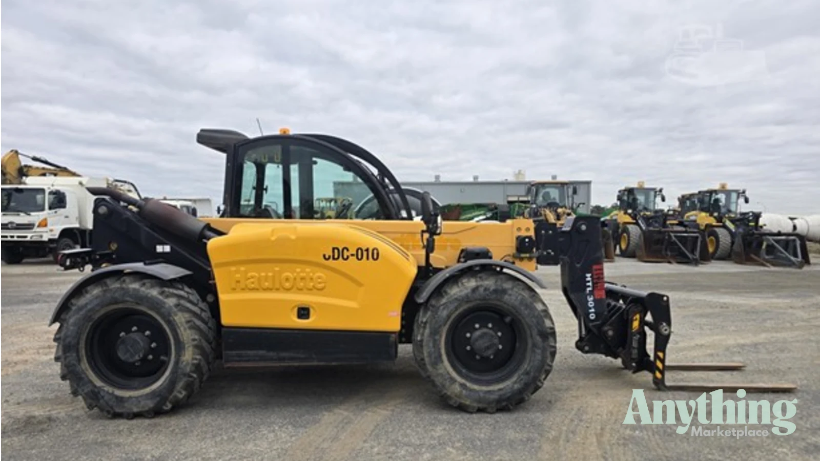 2015 Used Haulotte HTL3010 Telehandlers