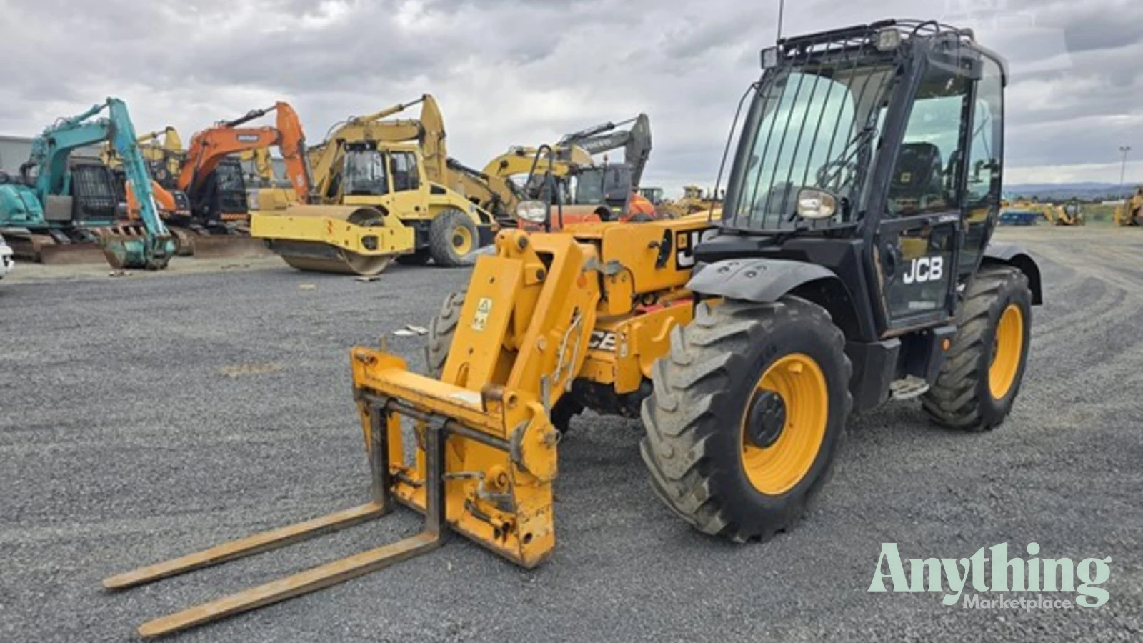 2019 JCB 531-70
