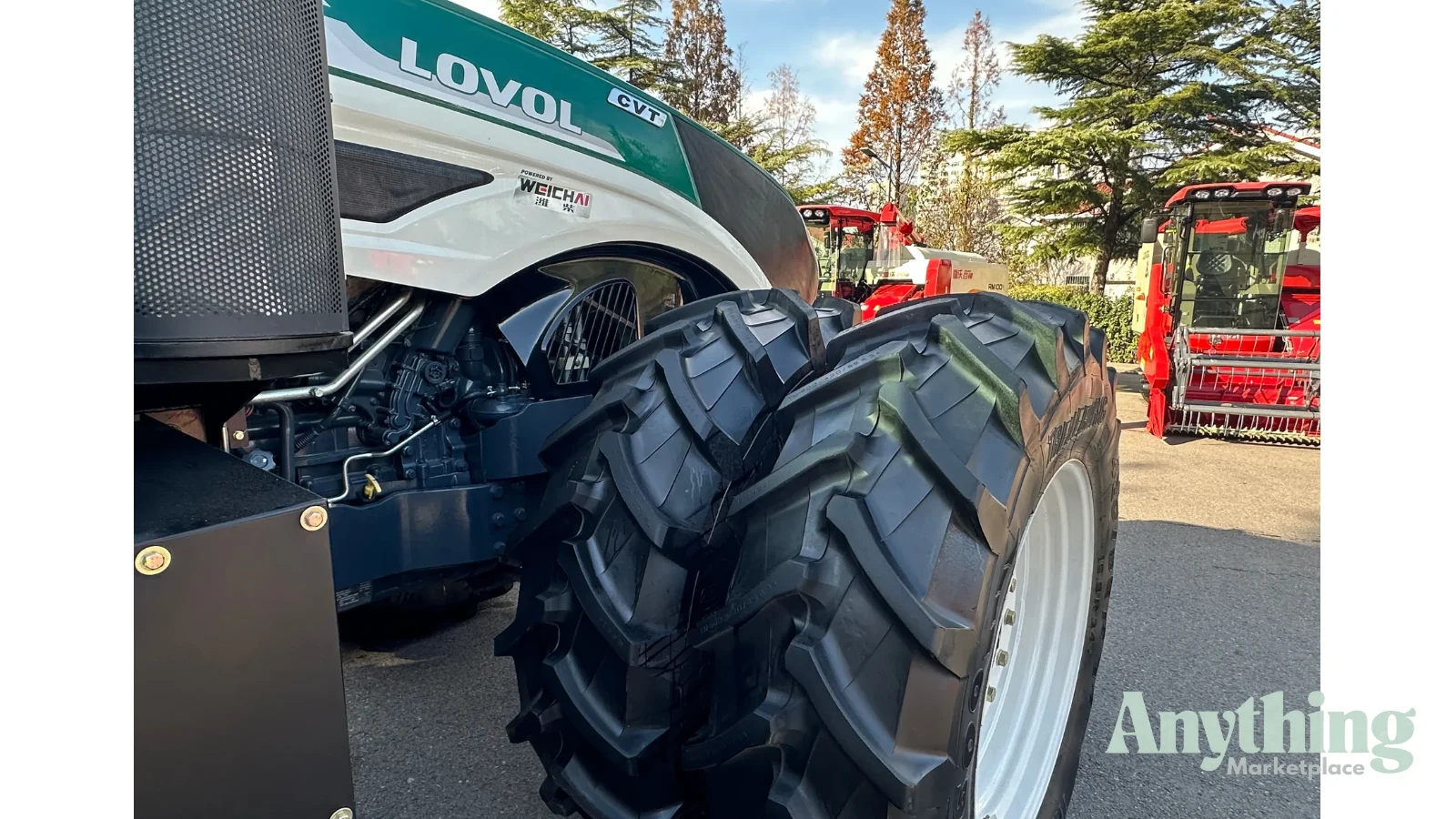 New LOVOL P8340 Tractor