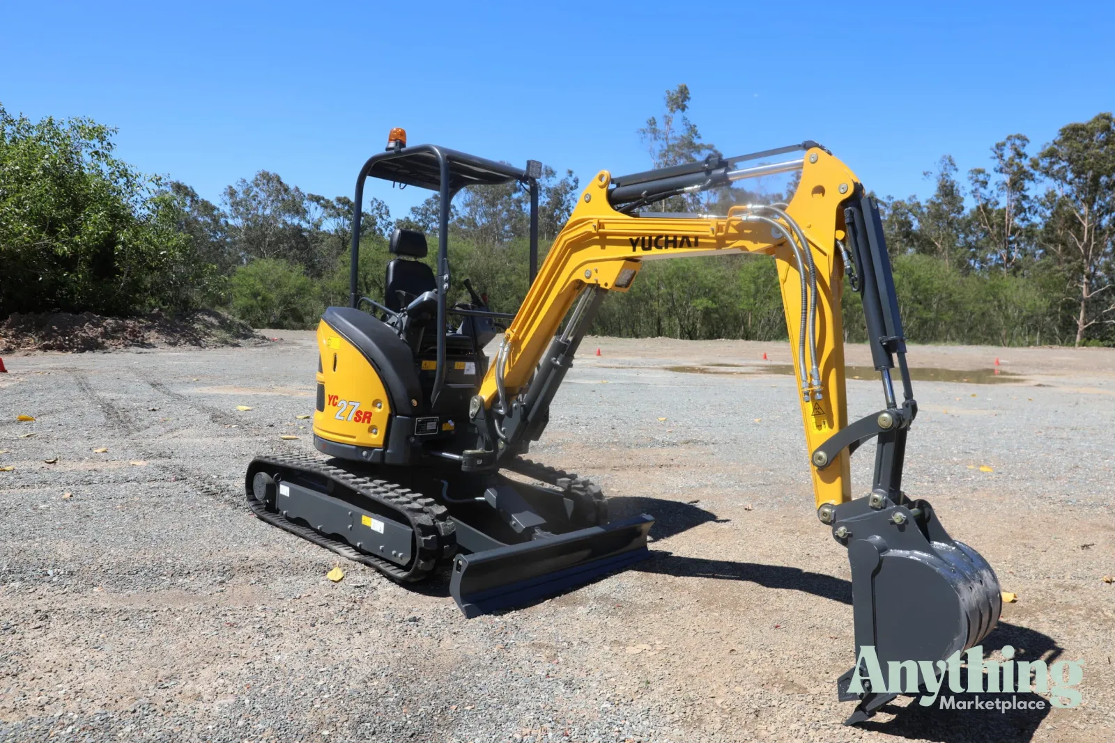 U27 2.7Ton Zero Swing Excavator