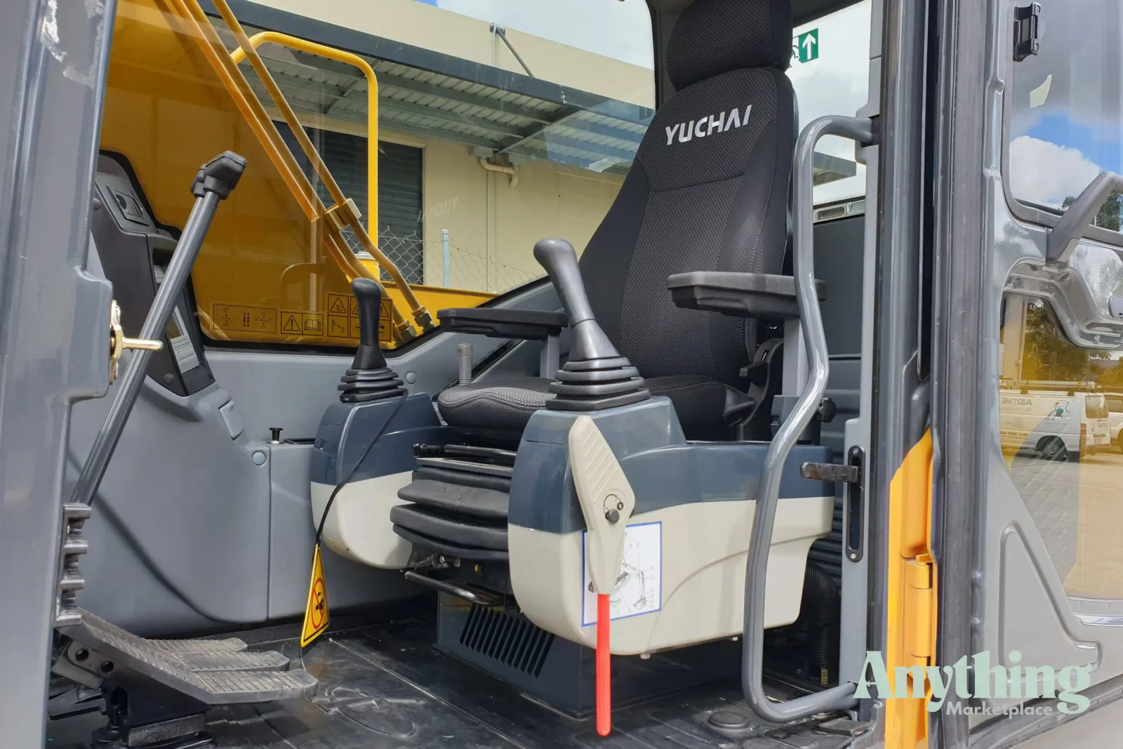 New Yuchai YC135-9 Excavators