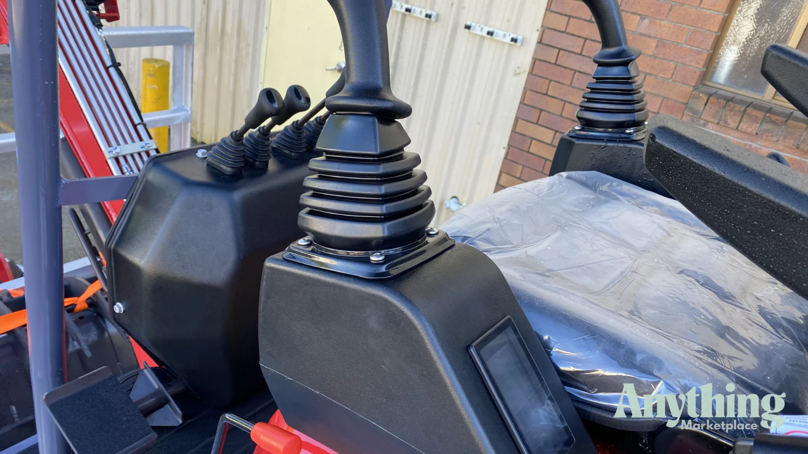 2026 New Digger King 1.5R King Pro Mini Excavator Excavators