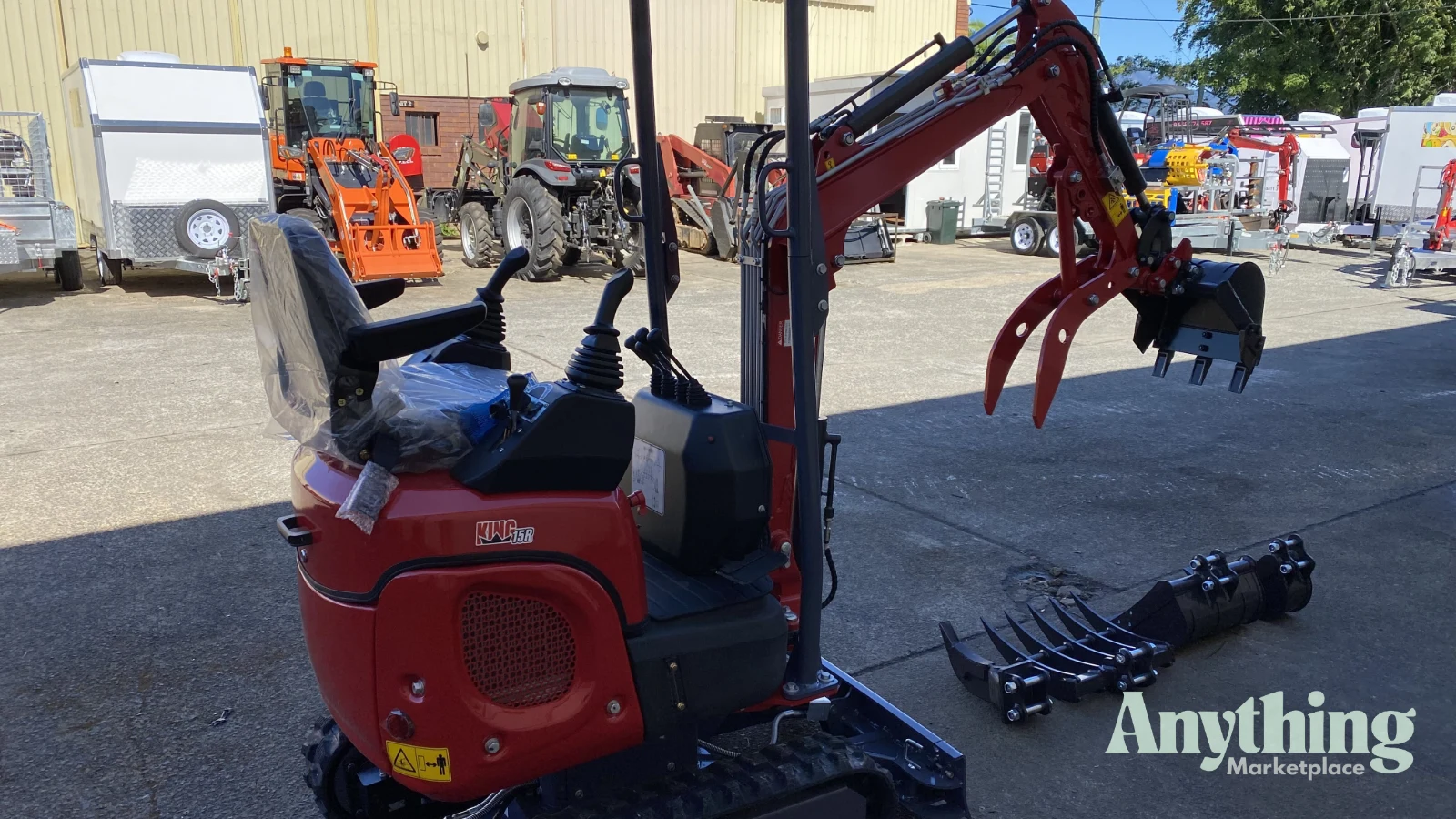 2026 New Digger King 1.5R King Pro Mini Excavator Excavators