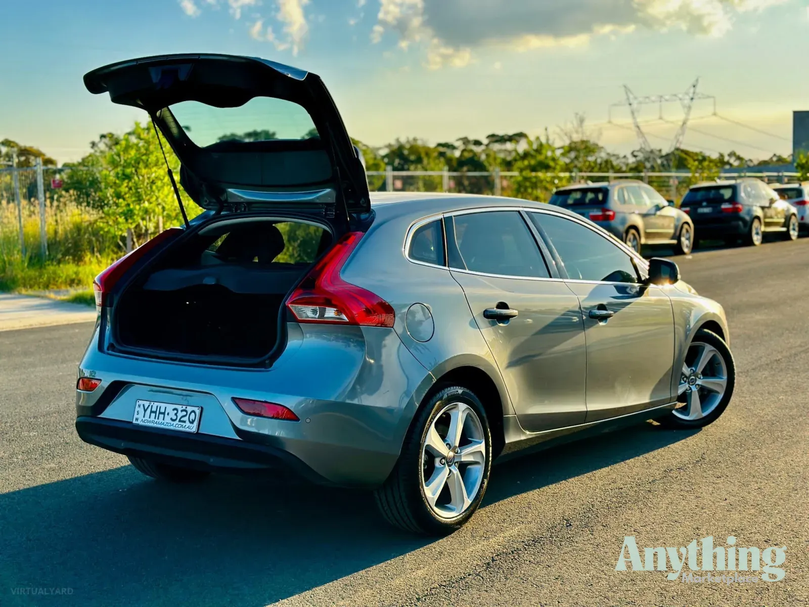 2014 Used Volvo V40 Kinetic Hatchback