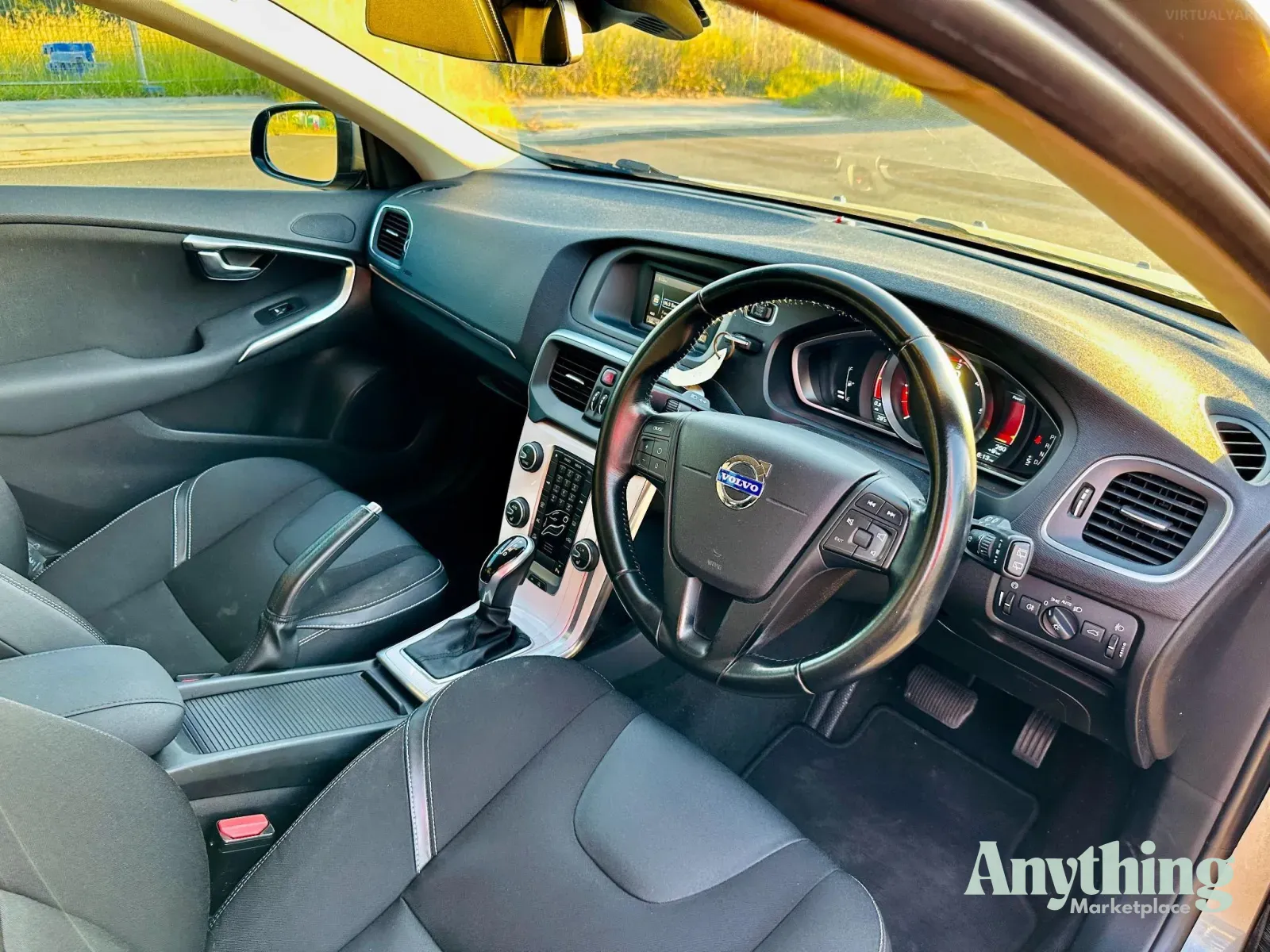 2014 Used Volvo V40 Kinetic Hatchback