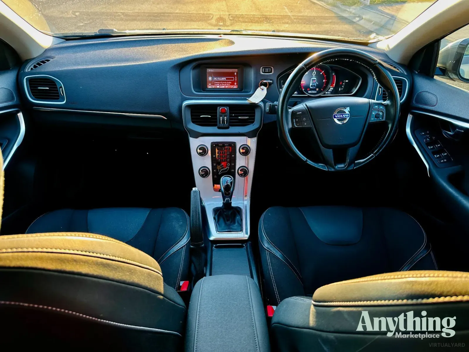 2014 Used Volvo V40 Kinetic Hatchback