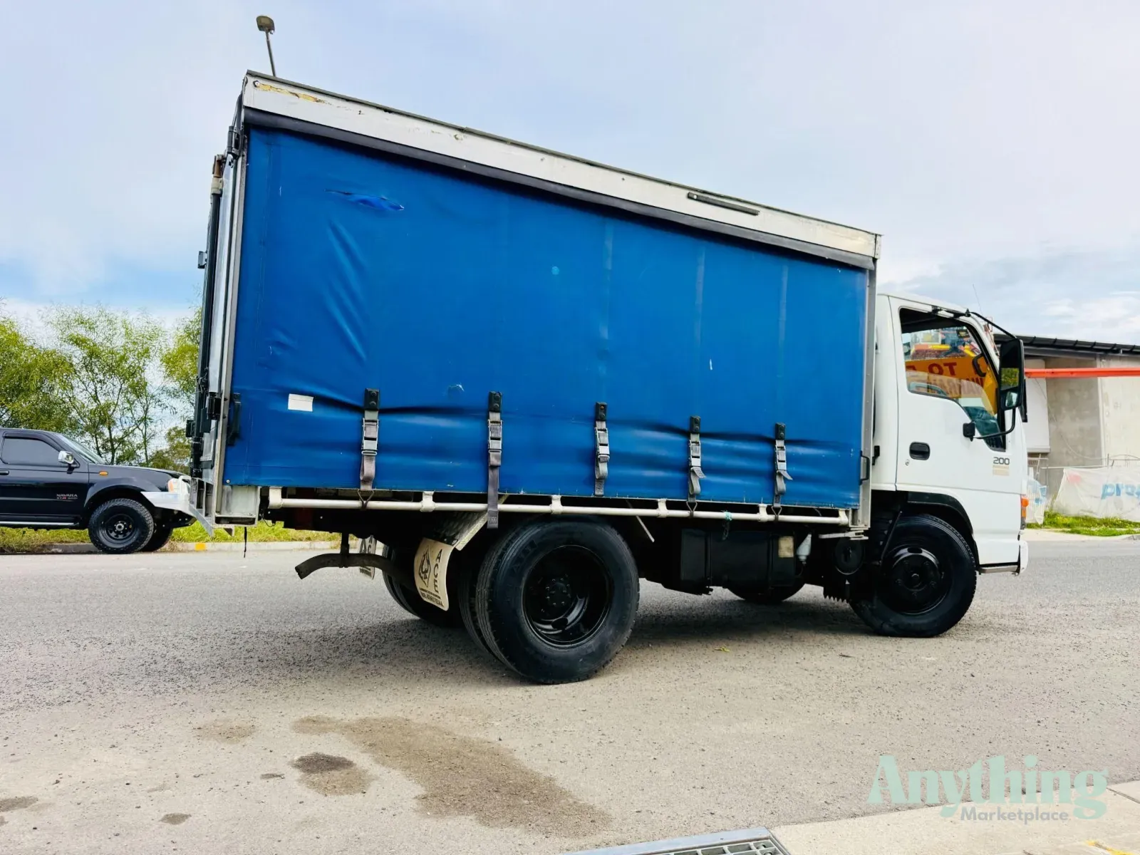 2004 Used Isuzu NKR200 5.00 Ute