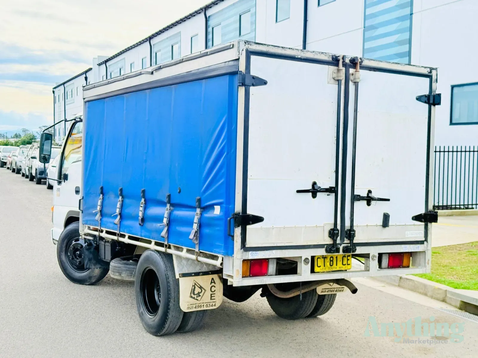 2004 Used Isuzu NKR200 5.00 Ute