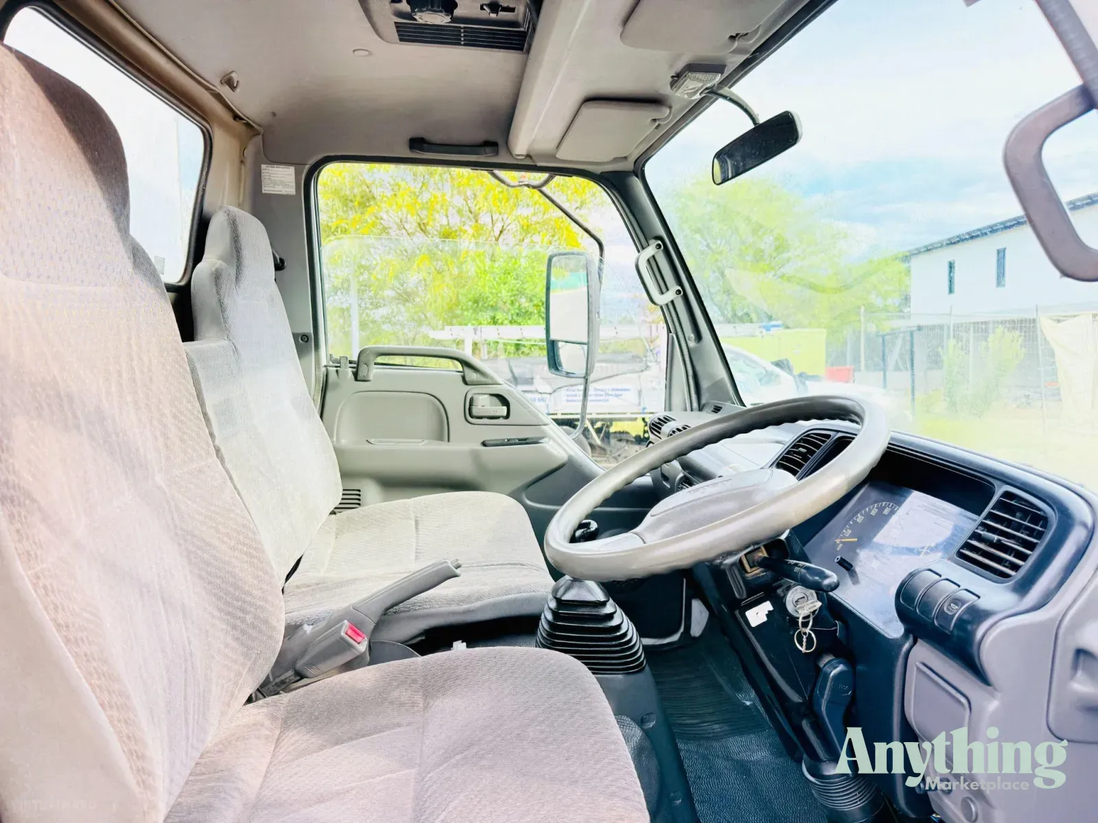 2004 Used Isuzu NKR200 5.00 Ute