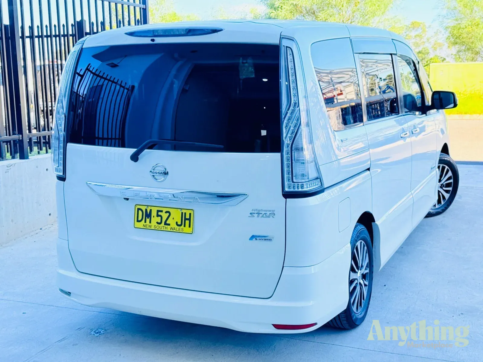 2014 Used Nissan Serena Highway Star People Mover