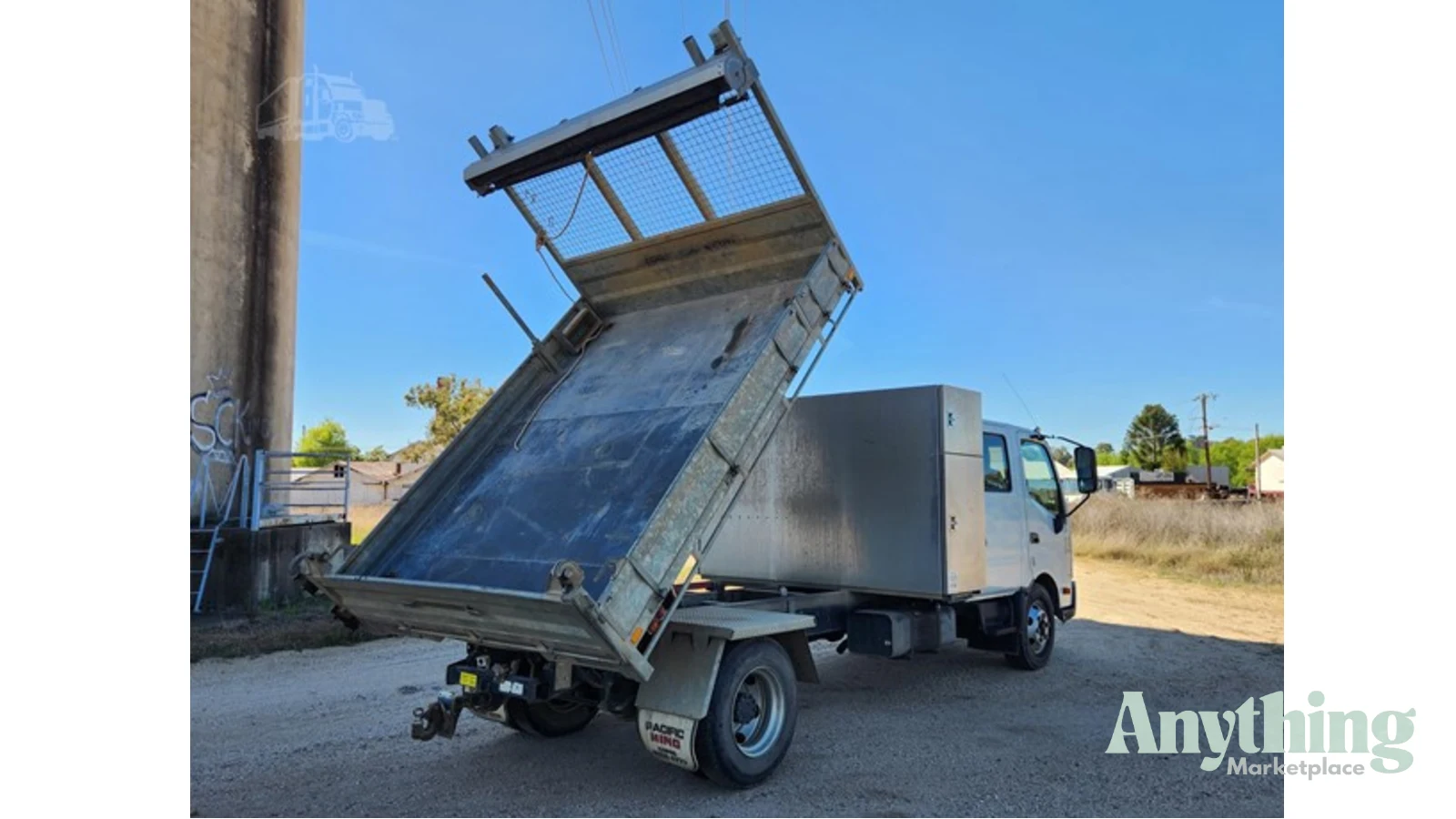2015 Used Hino 300 917 Tipper