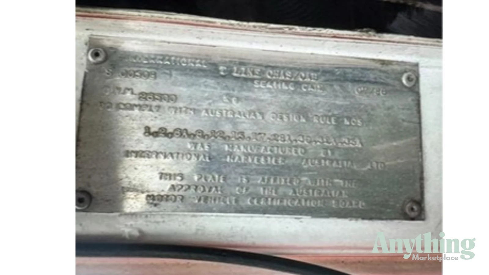 1986 Used International T-line T2670 Tanker