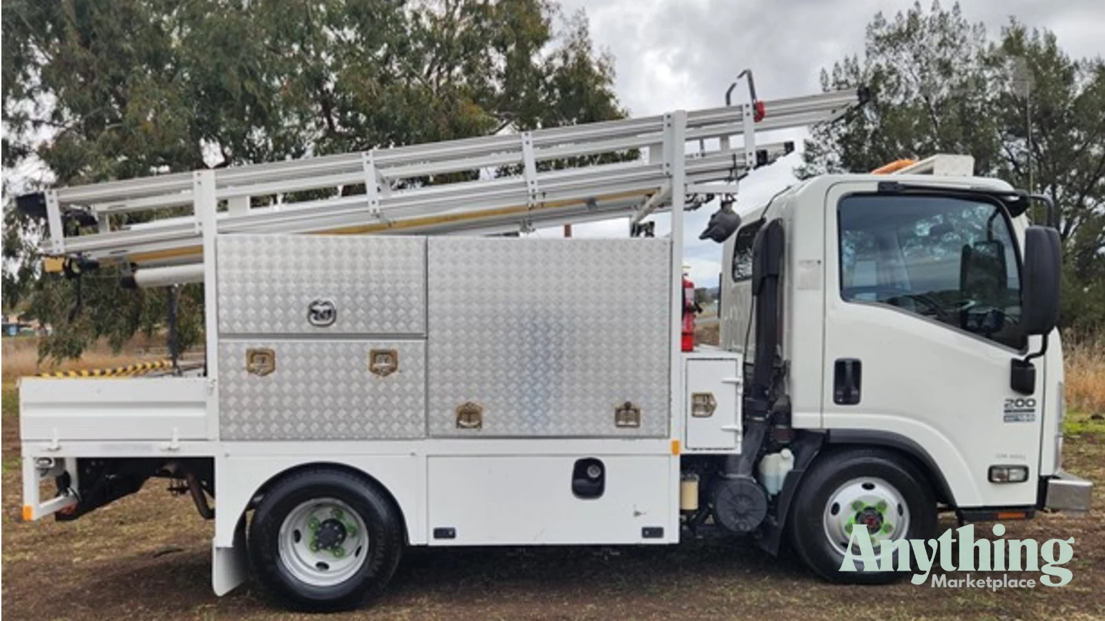 2014 Used Isuzu NLS200 Service Truck