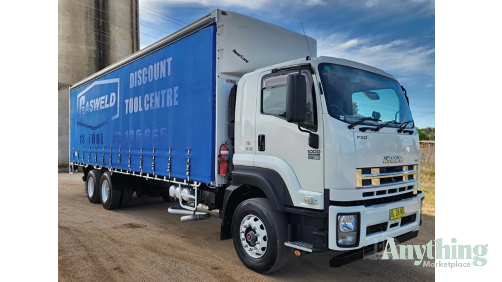 2011 Used Isuzu FXD1000 Curtainsider