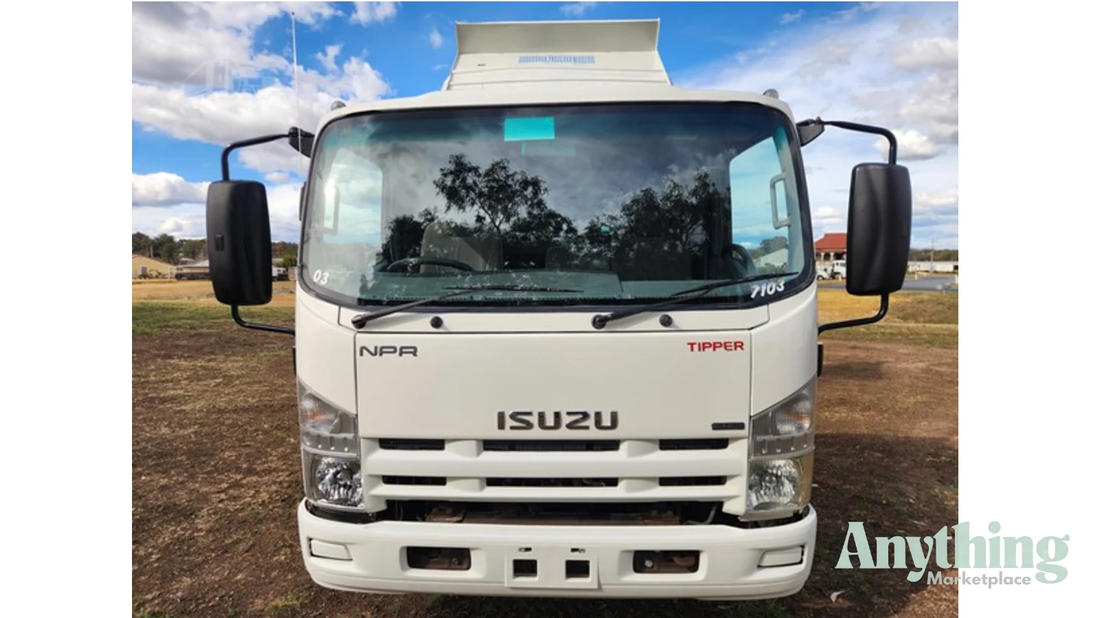 2010 Used Isuzu NPR 200 Tipper