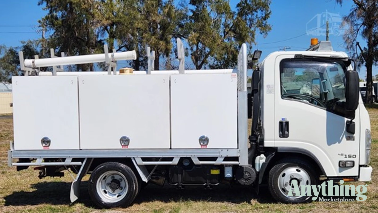 2017 Used Isuzu NLR45-150 Service Truck