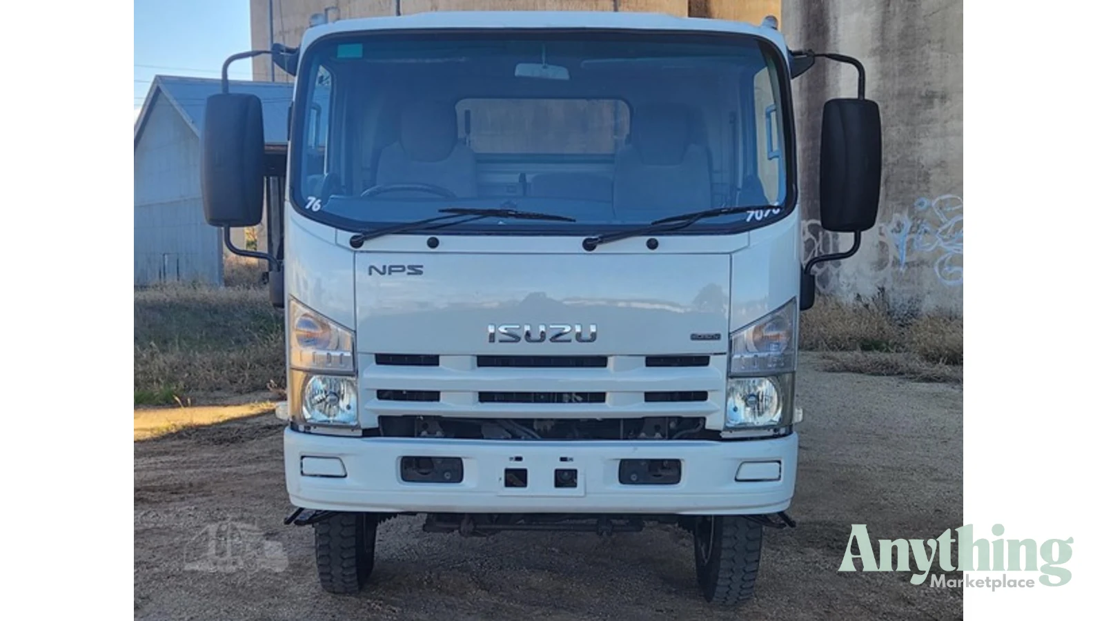 2010 Used Isuzu NPS300 Crane Truck