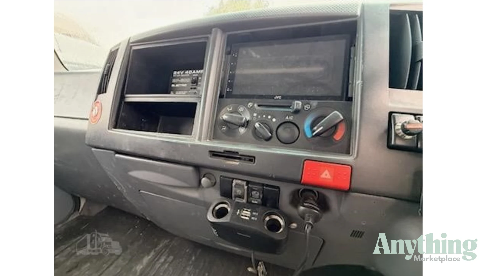 2012 Used Isuzu NQR450 Service Truck