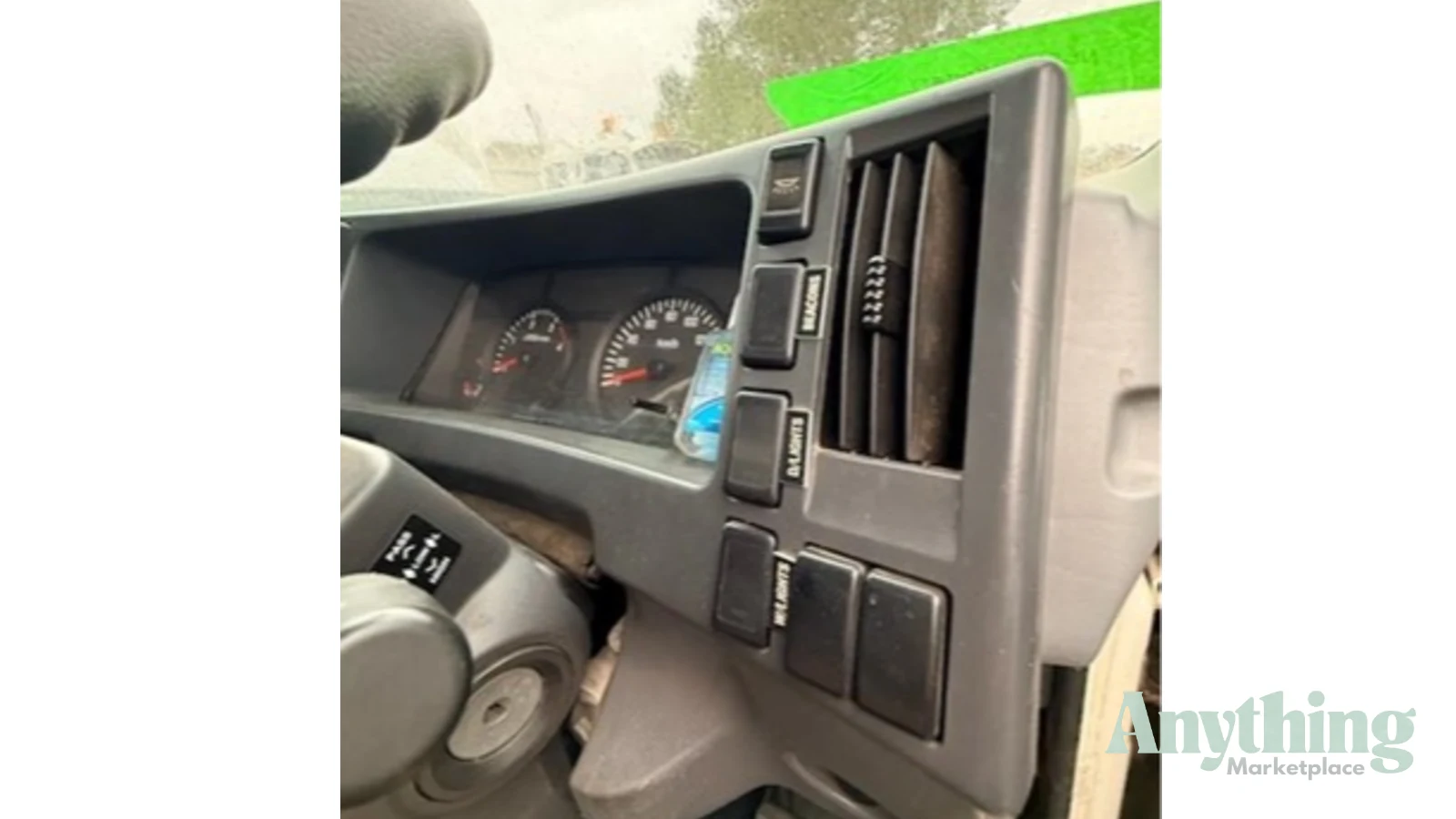 2012 Used Isuzu NQR450 Service Truck