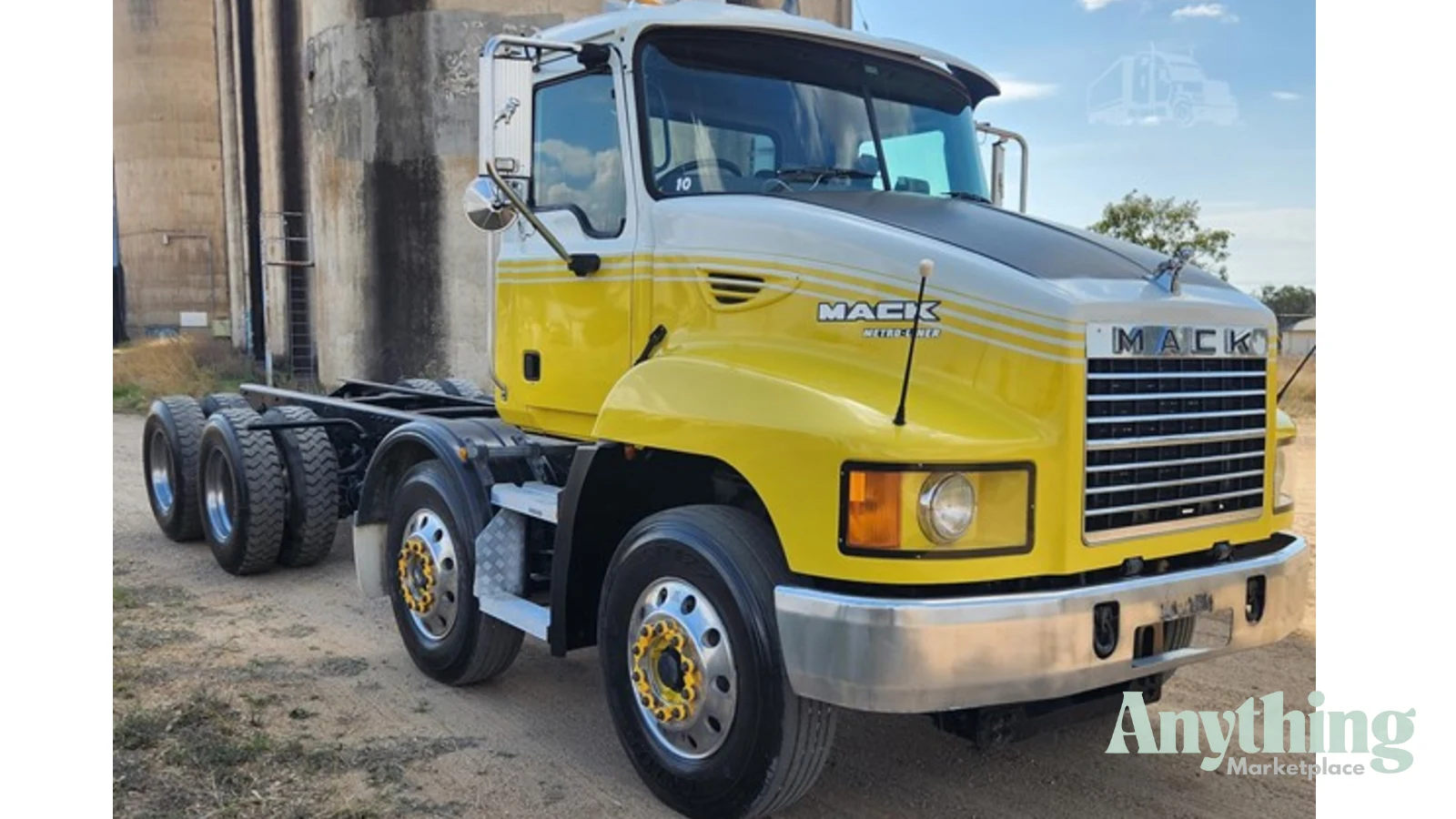 2006 MACK METRO LINER