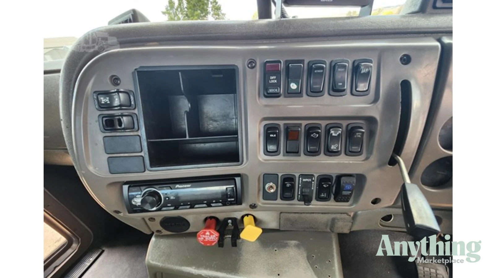 2005 Used Mack R688RS Other