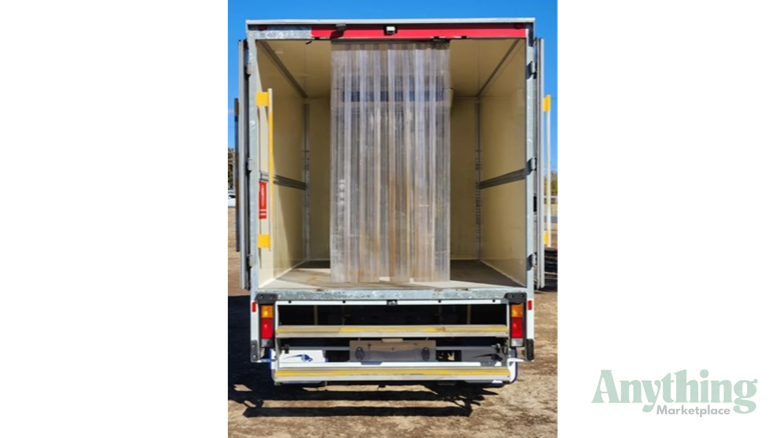 2021 Used Mitsubishi Canter Refrigerated Truck