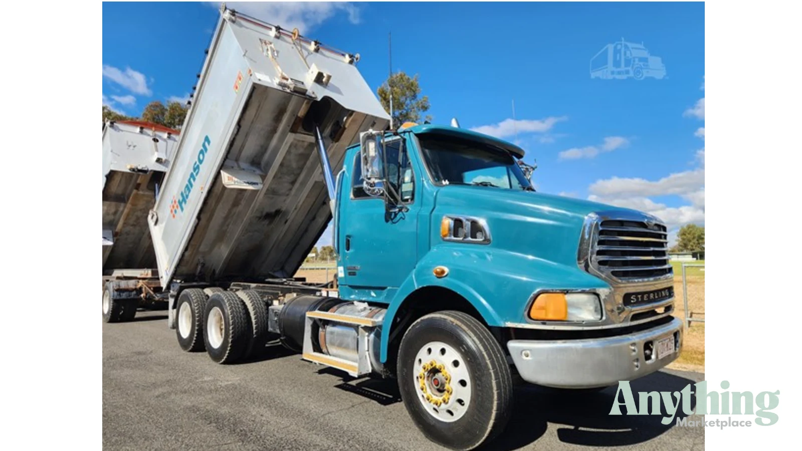 2007 Used Sterling LT9500HX Tipper