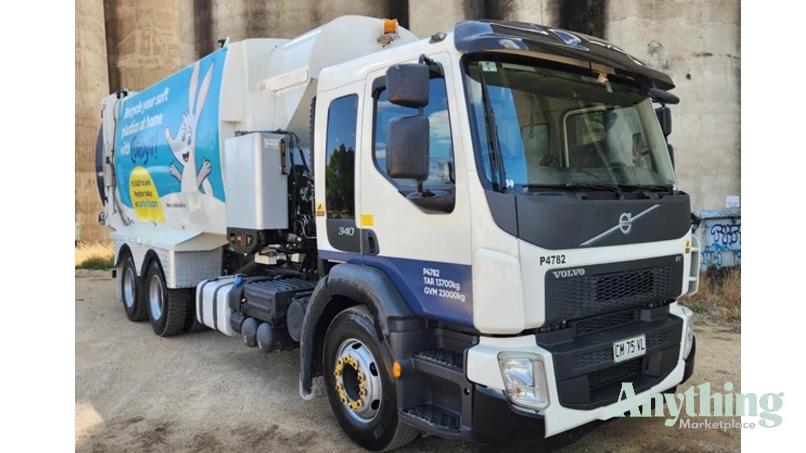 2017 VOLVO FE340