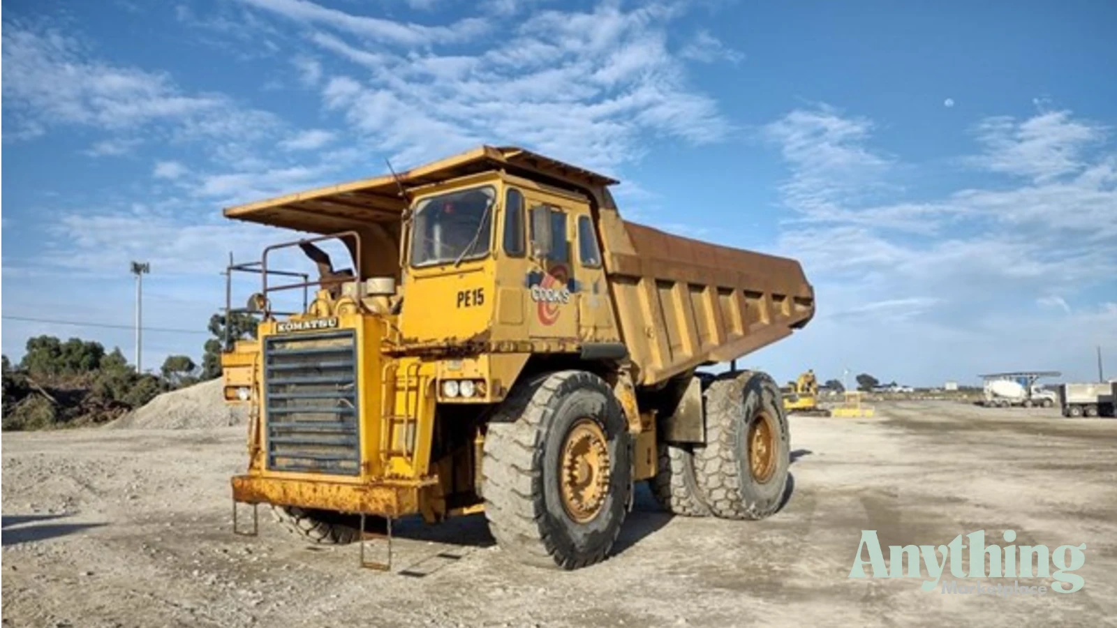 1989 KOMATSU HD465-3