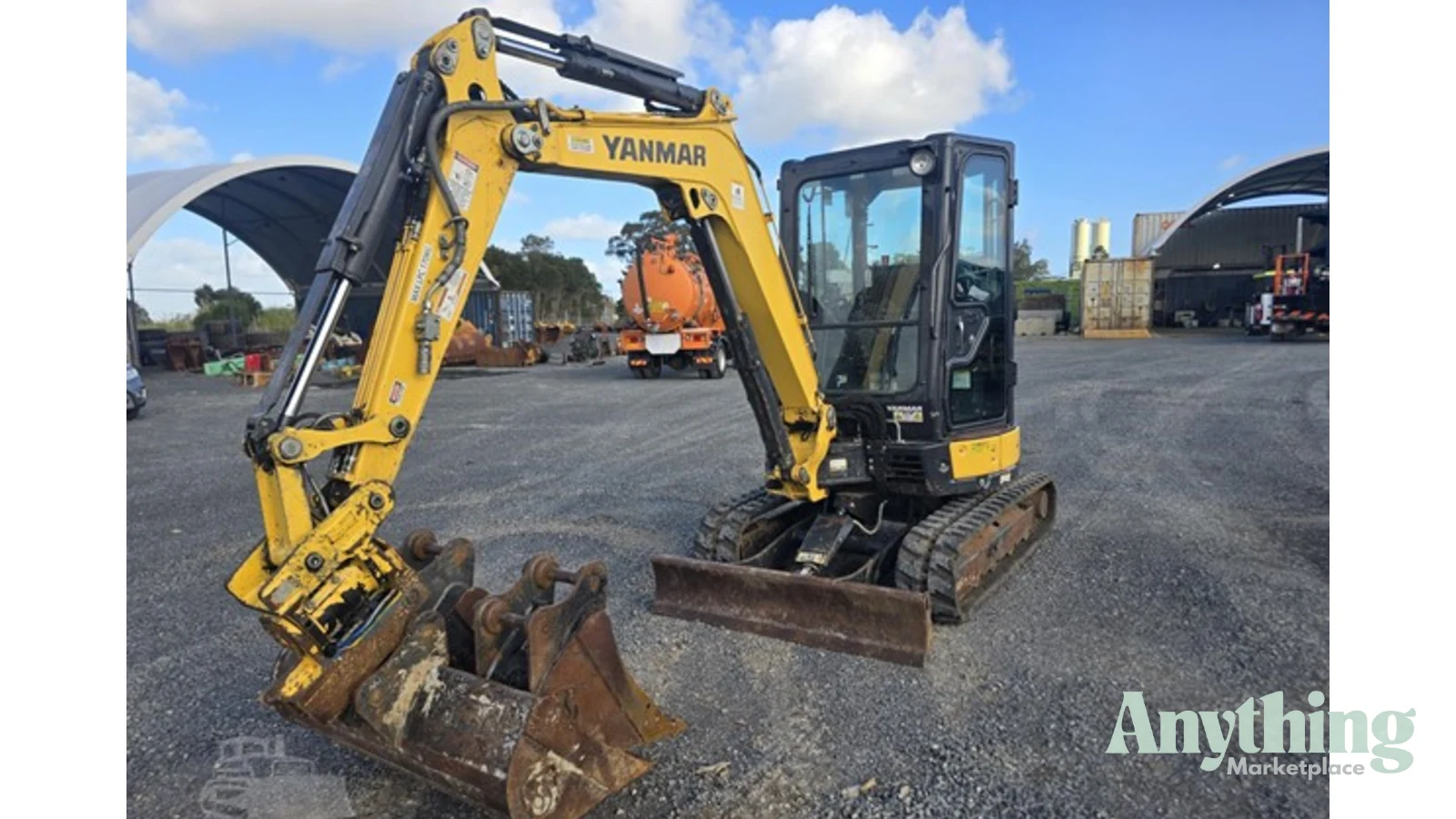 2019 YANMAR VIO30-6B