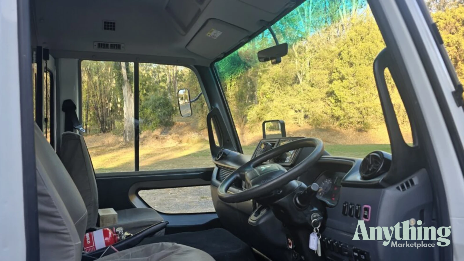 2022 Used Fuso Rosa Bus