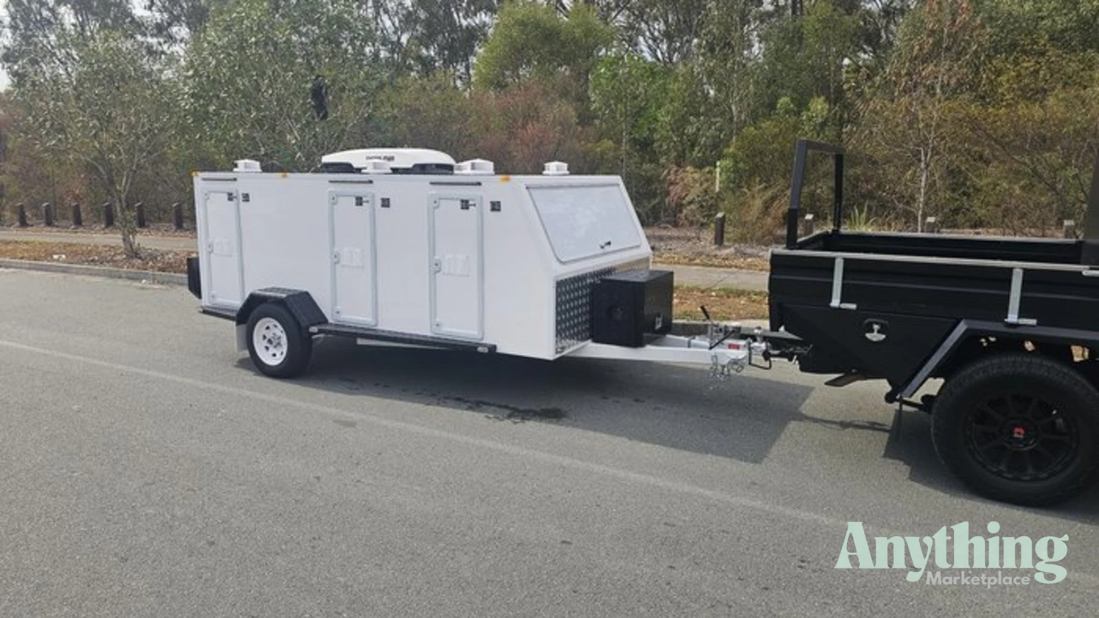 New McNeill Dog Trailer